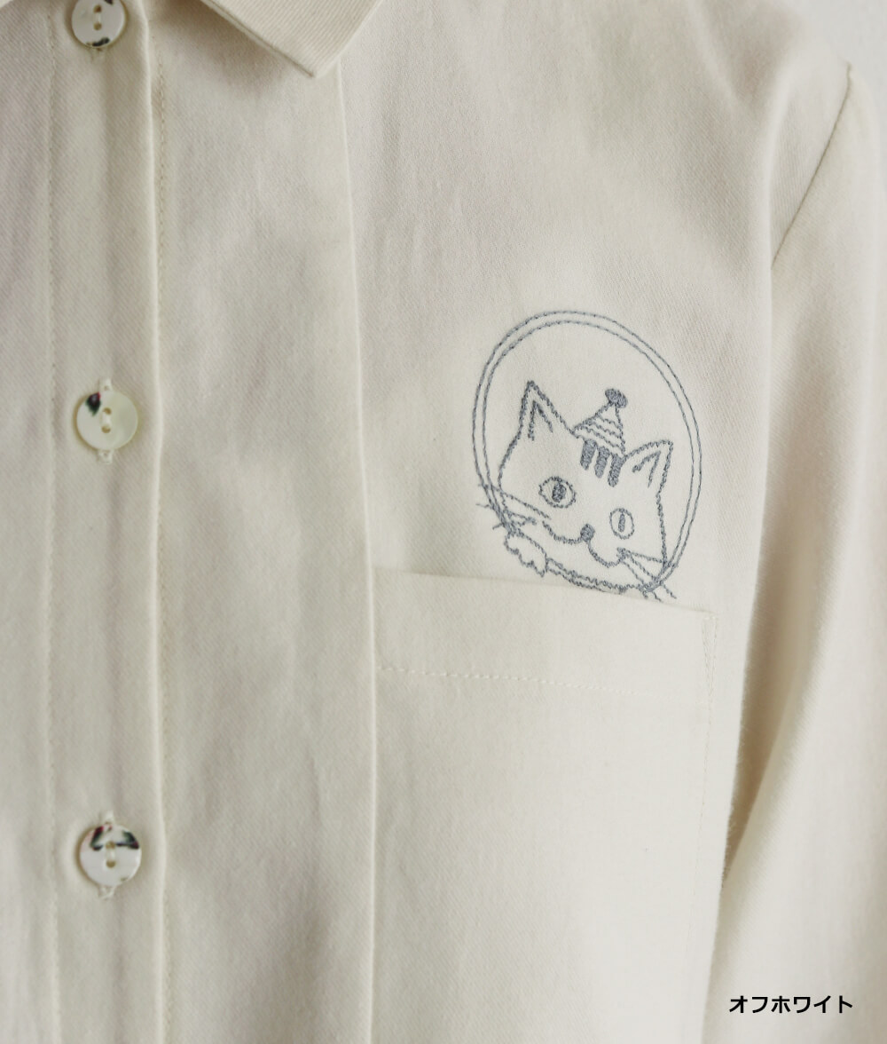 ねこのかくれんぼブラウス
