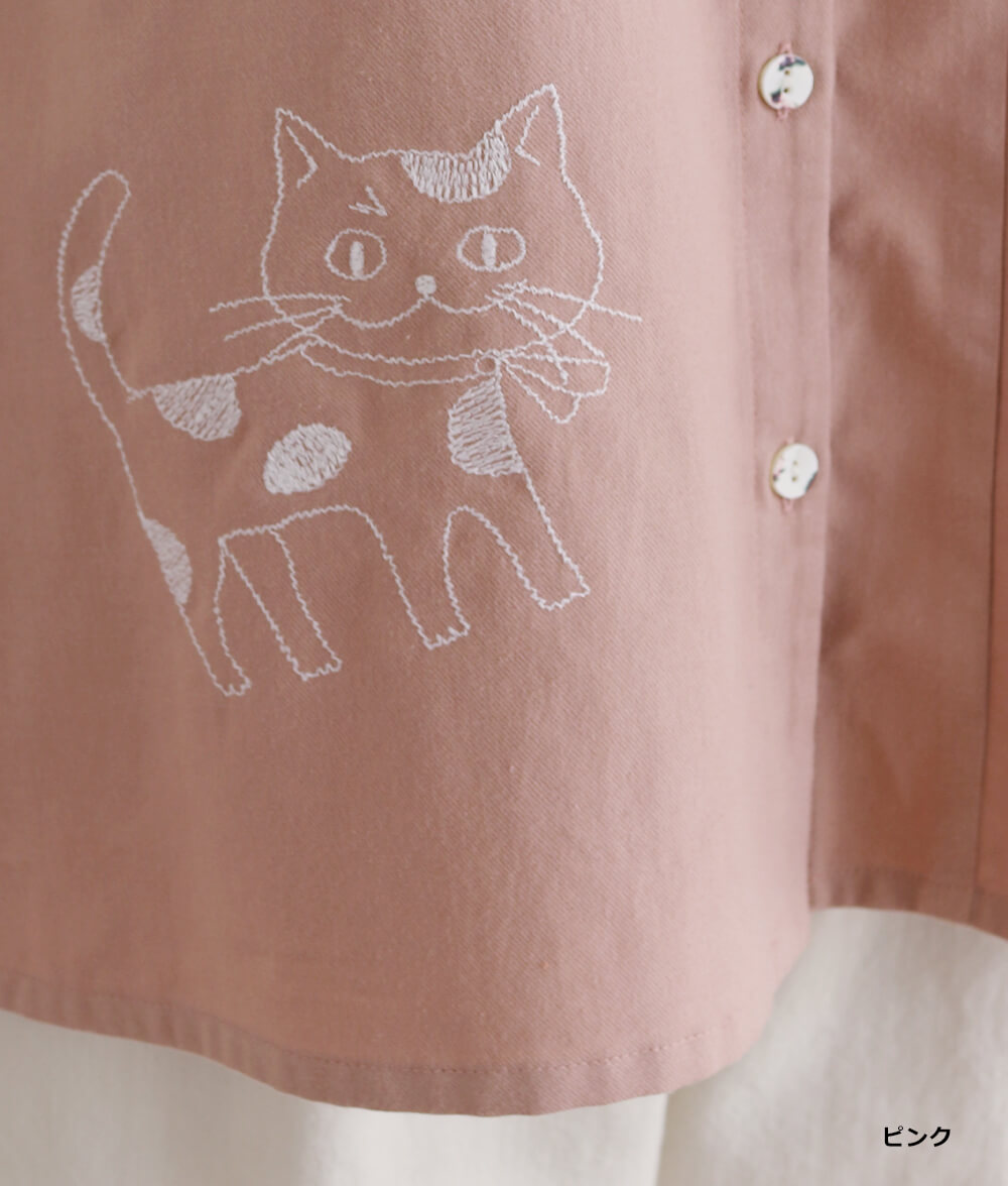 ねこのかくれんぼブラウス
