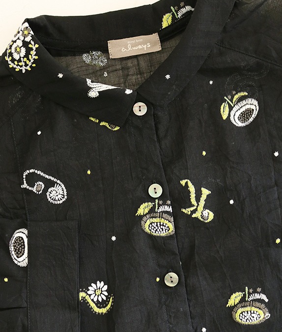 【SALE20%OFF】発泡フラワープリントワンピース