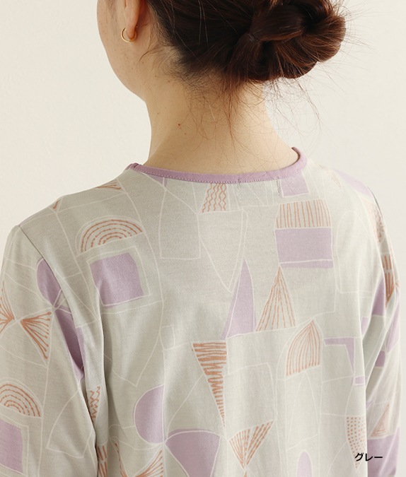 【SALE40%OFF】幾何学柄クルーネックプルオーバー