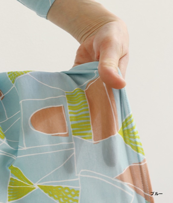 【SALE40%OFF】幾何学柄クルーネックプルオーバー