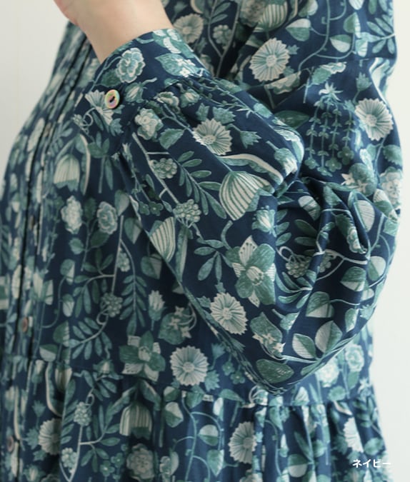 【SALE50％OFF】草花柄タックワンピース