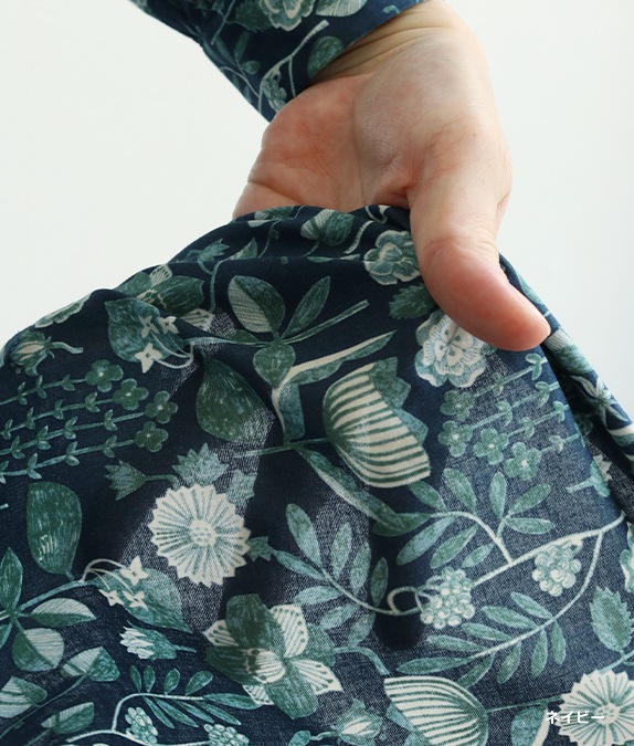 【SALE50％OFF】草花柄タックワンピース