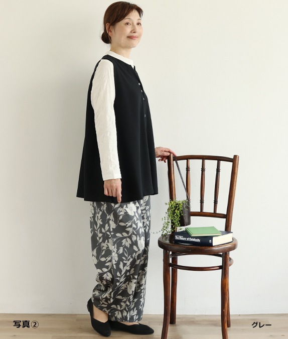 【SALE50％OFF】フラワーサテンパンツ