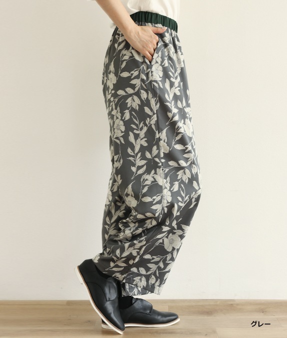 【SALE50％OFF】フラワーサテンパンツ