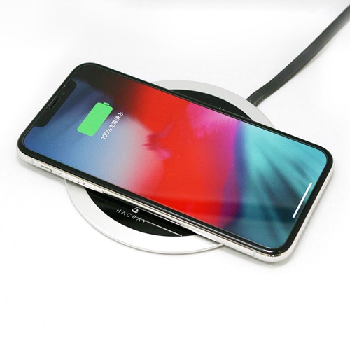 【訳あり アウトレット】 ワイヤレス充電器 HACRAY Super Slim Wireless Charging Plate（ハクライ ワイヤレスチャージングプレート）急速充電 10W 超薄型 置くだけで充電 Qi認証 スマートフォン 充電器