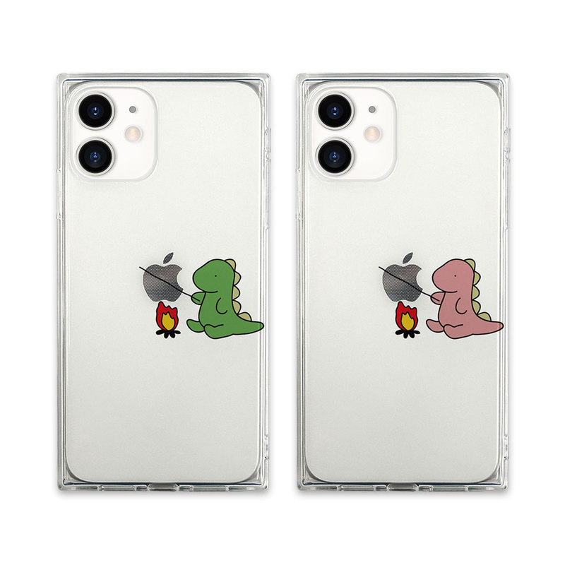 【訳あり アウトレット】 iPhone SE (第3世代) ケース カバー AKAN ソフト スクエアケース おしごとダイナソー たき火 [iPhone SE3/SE2/12 mini/12 Pro/12/11/8/7]
