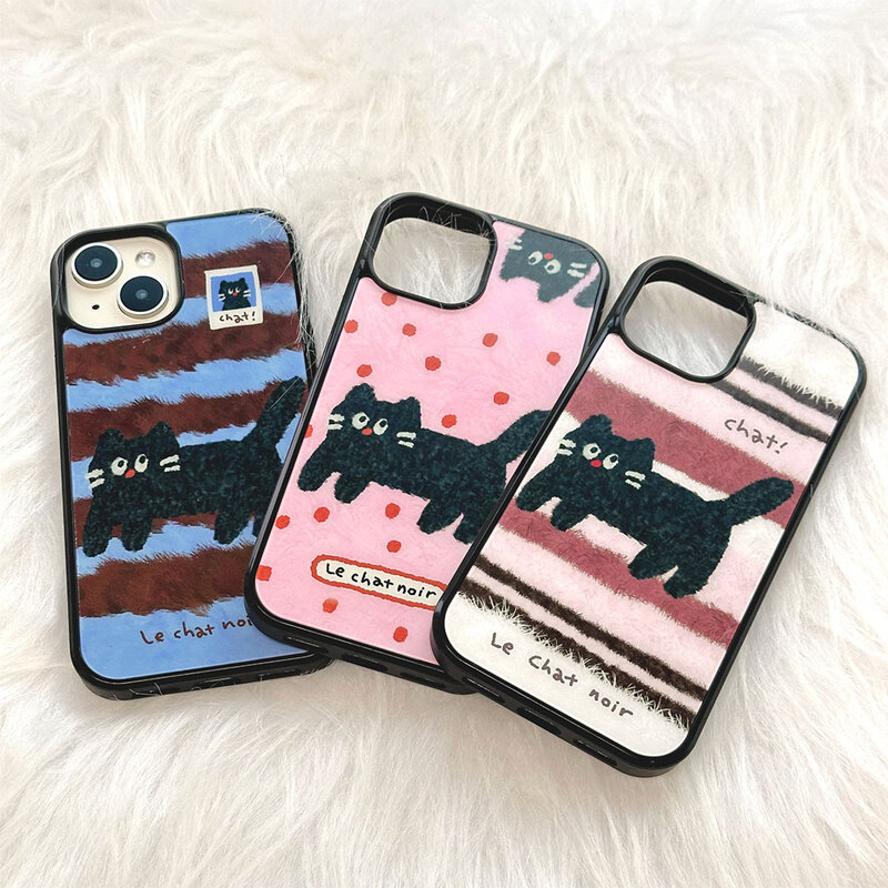 [ iPhone 17 / 17 Pro / 17e / 16e 用] ふわふわ 黒ねこ MagSafe対応 グロッシーケース