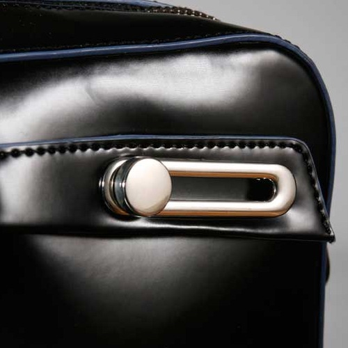 abbi PCバッグ ティファニー・PC対応ブリーフケース Black