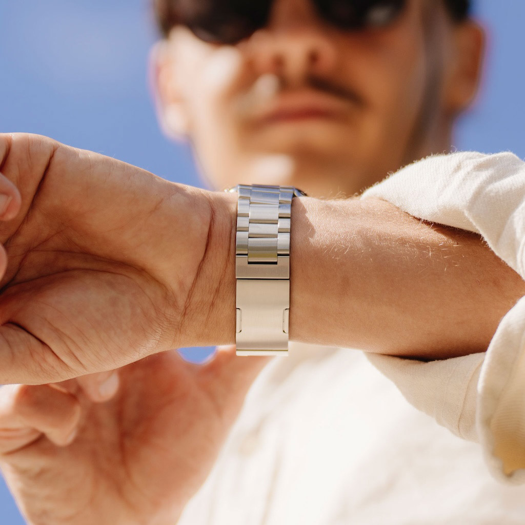 アップルウォッチ バンド Spectra プレミアムステンレスバンド  for Apple Watch 49/46/45/44mm ポリッシュシルバー ＜予約受付中＞