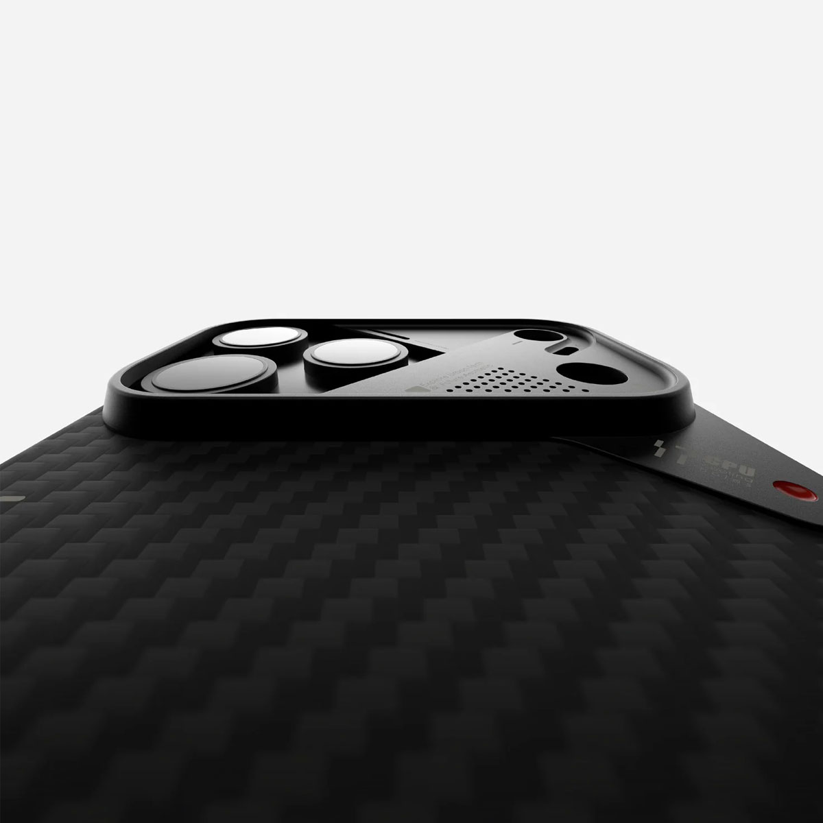 【究極のミニマル感】A17 アラミド繊維 MagSafe対応ウルトラスリムケース for iPhone 17 Pro / 17 Pro Max