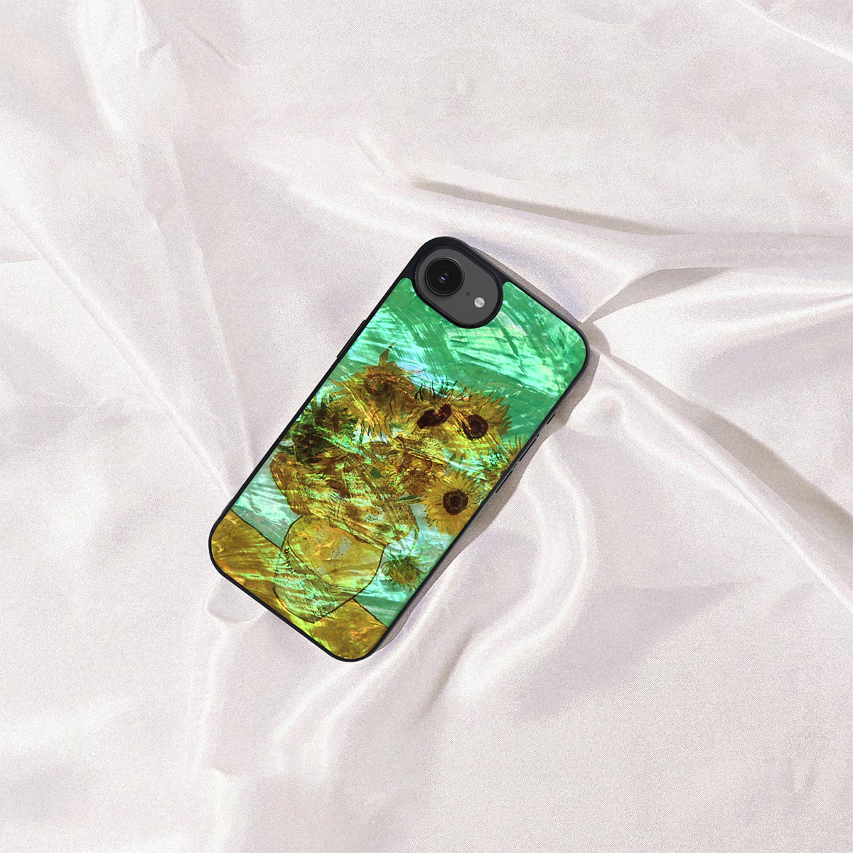 [iPhone 16e 用] 天然貝ケース ゴッホ 名画シリーズ 夜のカフェテラス 星月夜 ひまわり