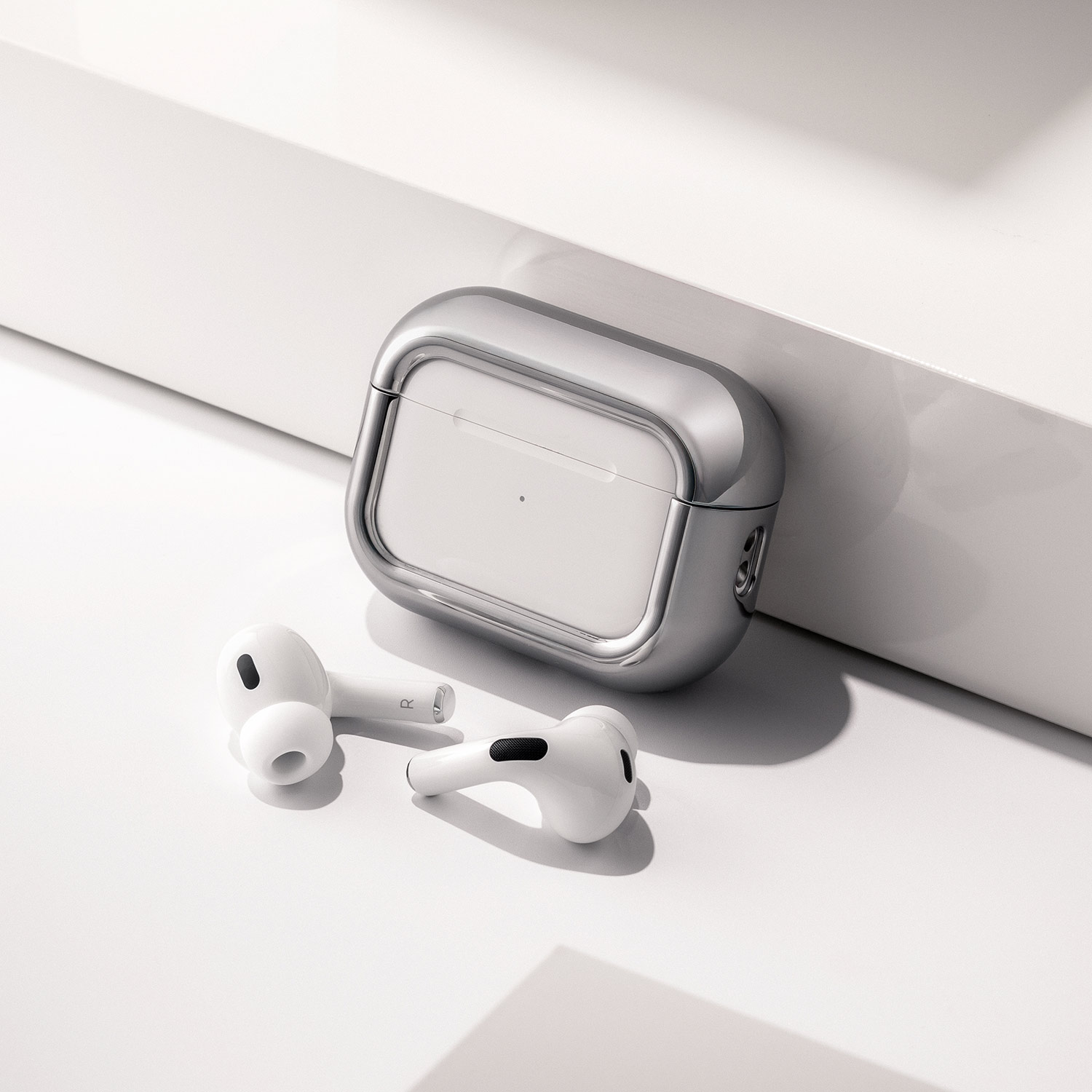 AirPods Pro（第2/1世代） アルミ・ミラーシルバー