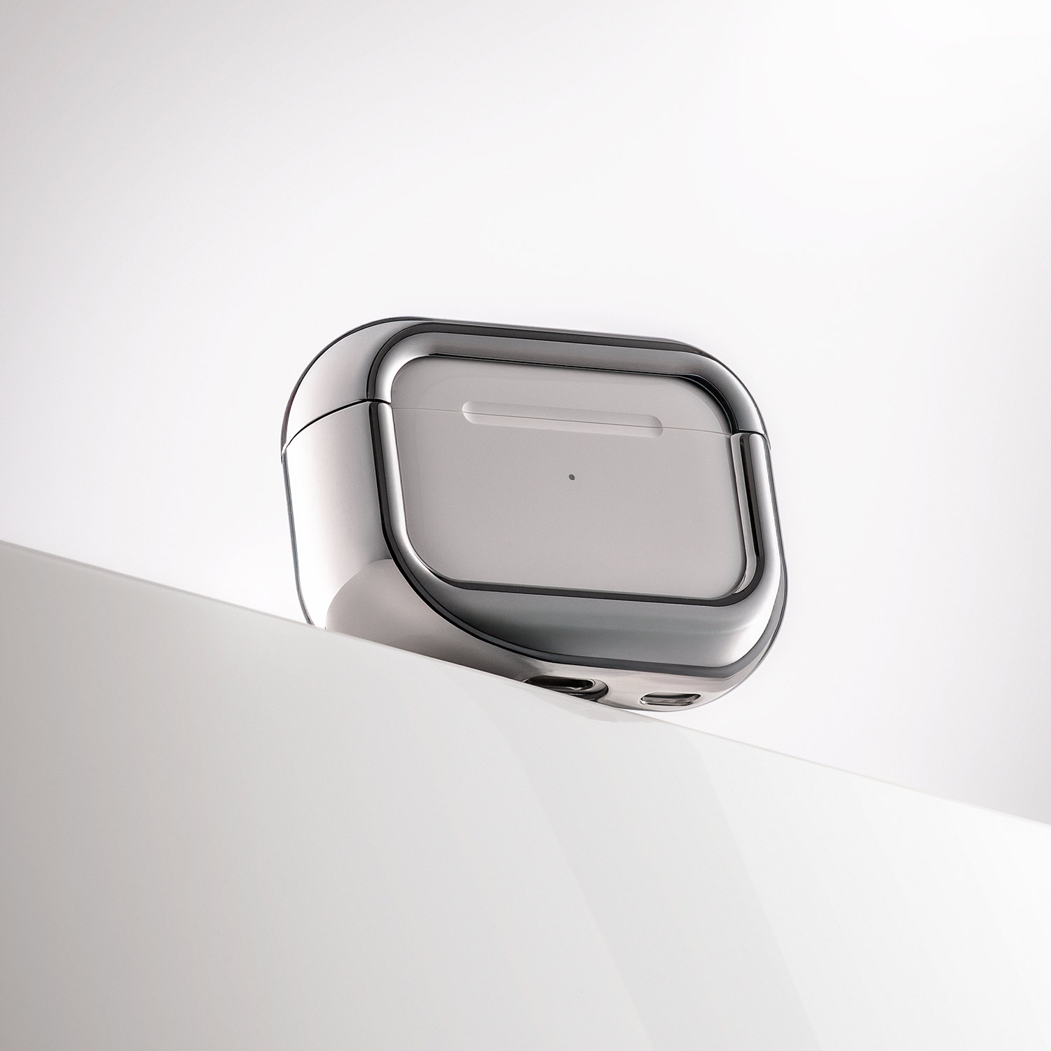 AirPods Pro（第2/1世代） アルミ・ミラーシルバー