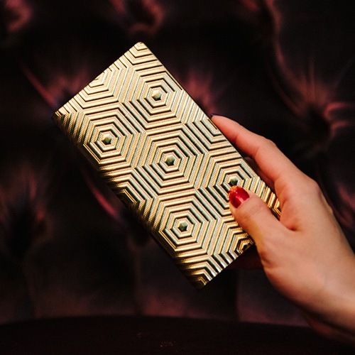 【iPhone 6s / 6 ケース】SLG Design D4 Metal Leather Diary （メタルレザーダイアリー）【手帳型 / 本革】