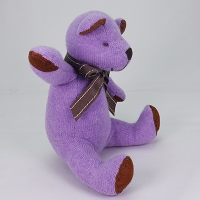 高級カシミヤ製テディベア。高貴な紫色のパープル・キッドベア【24cm