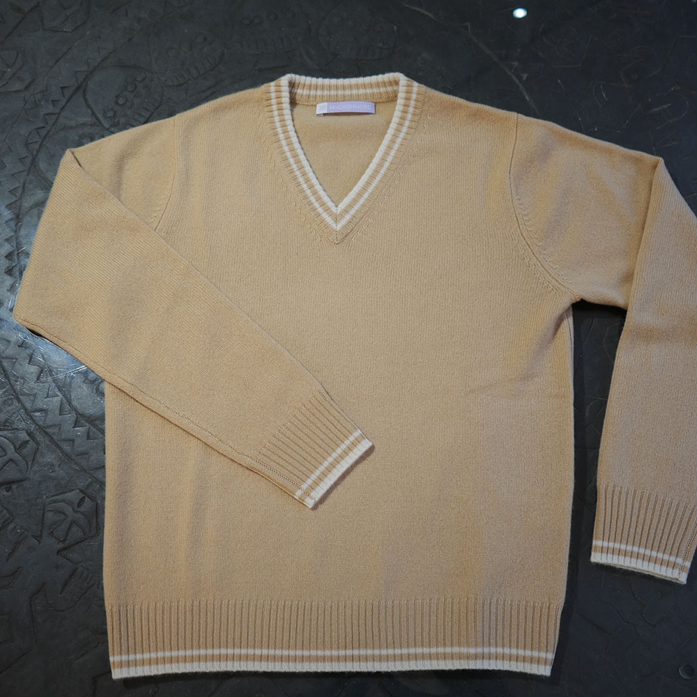 �����Ǵ����ʥ٥ӡ������ߥ�100�󡡥�ǥ�����V�ͥå��������� �����뿧 M������������桧��59cm��