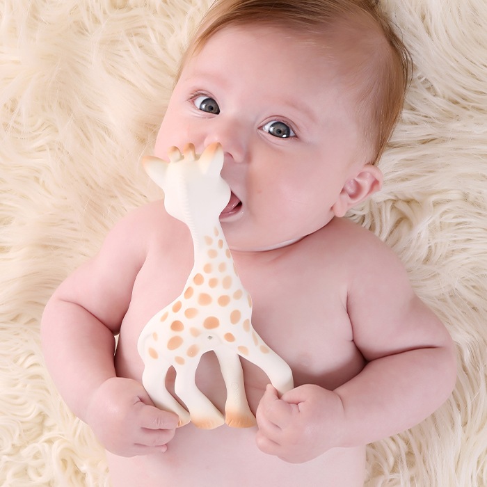 正規販売店】Sophie la girafe キリンのソフィーとフェイスタオル2枚