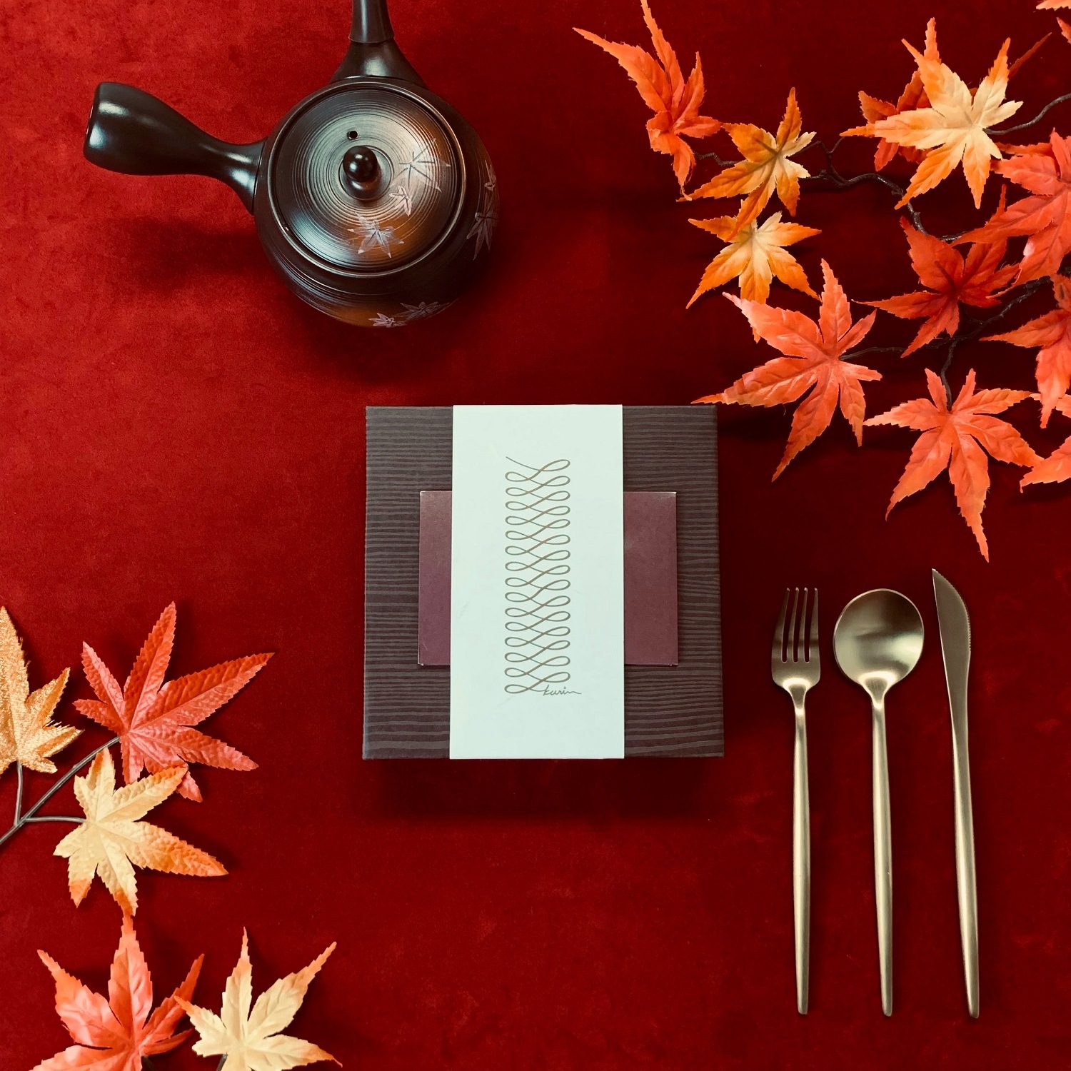 茶千本とロールケーキセット