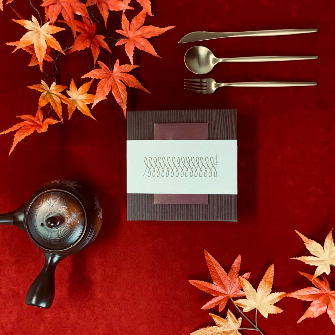 茶千本(ほうじ茶モンブラン)とほうじ茶栗きんとん(琥珀)セット