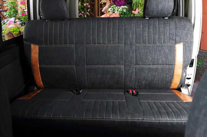 新品未使用ハイエースRevier シートカバー 2列目シート ダークブラウン