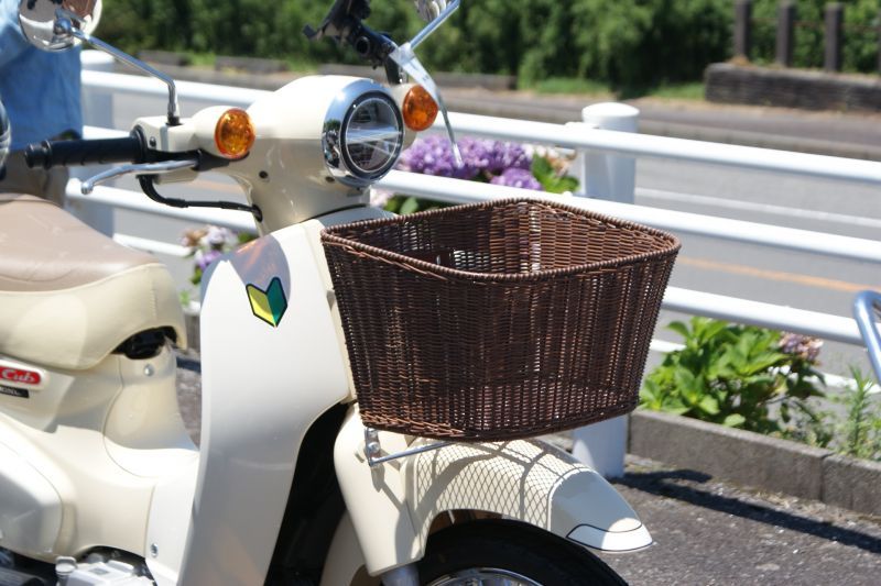 アウトスタンディングモーターサイクル｜【M&F Cuby】 籐(とう)風前