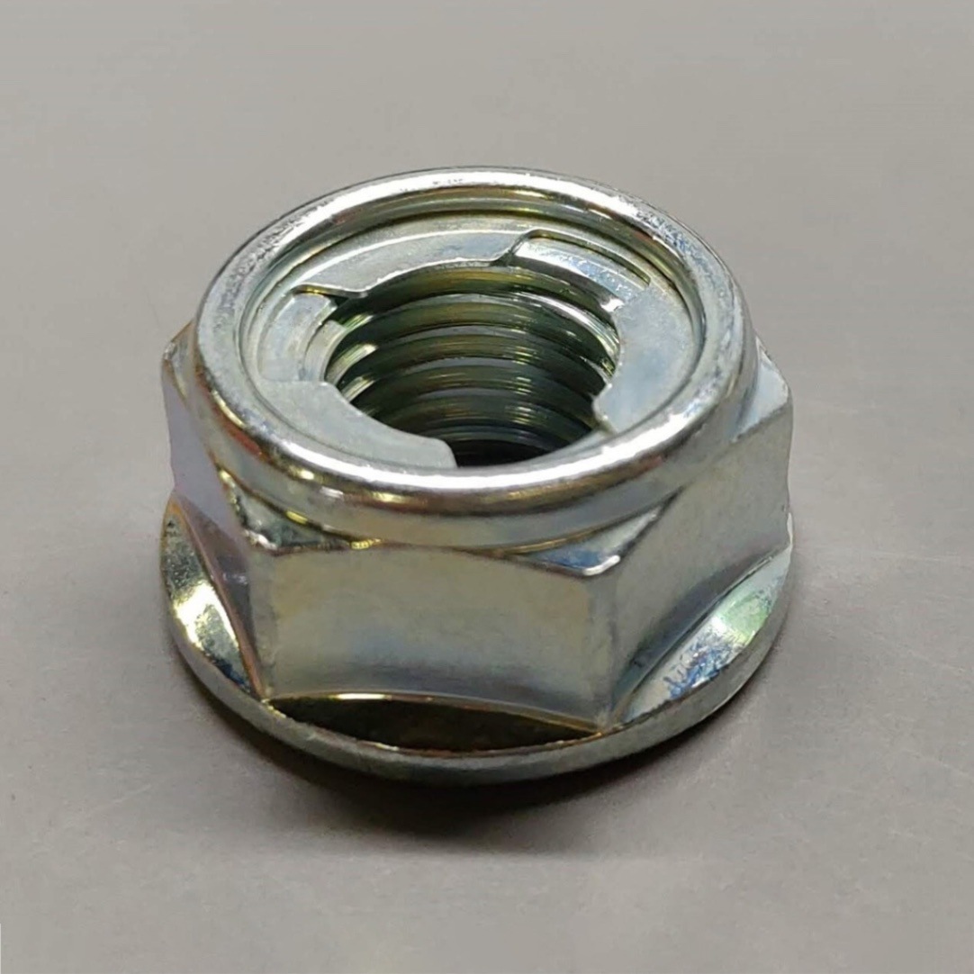 やっま アウトスタンディングモーターサイクル｜スイングアームピポットボルト