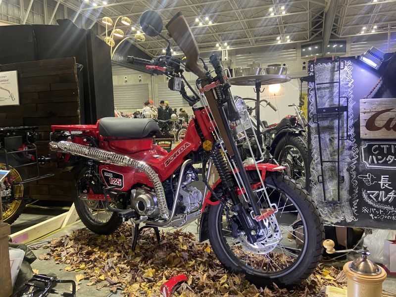 アウトスタンディングモーターサイクル｜長尺マルチラック：CT125