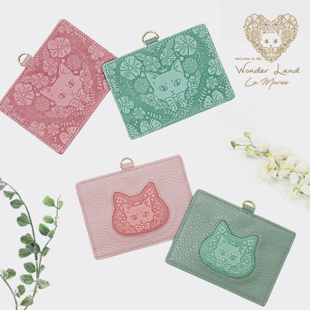 ラマーレ/lamaree】にゃんとも可愛いパスケース 定期入れ 社員証