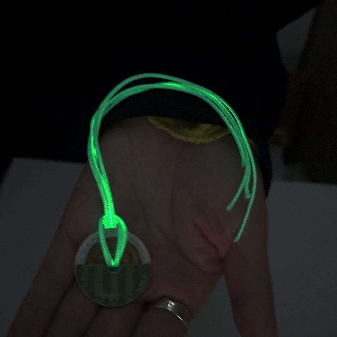 オプション紐のみ】昼に光を蓄えて夜、暗い場所で光るご縁ホルダー 紐