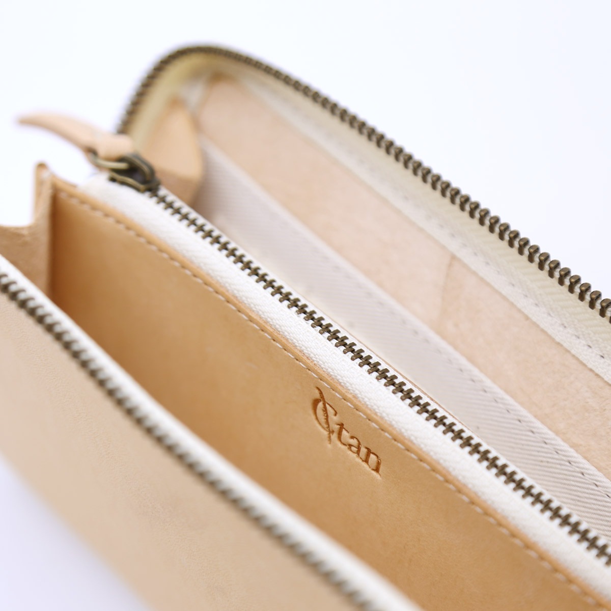 世界からレザーロスをなくす本革長財布 【ctan】