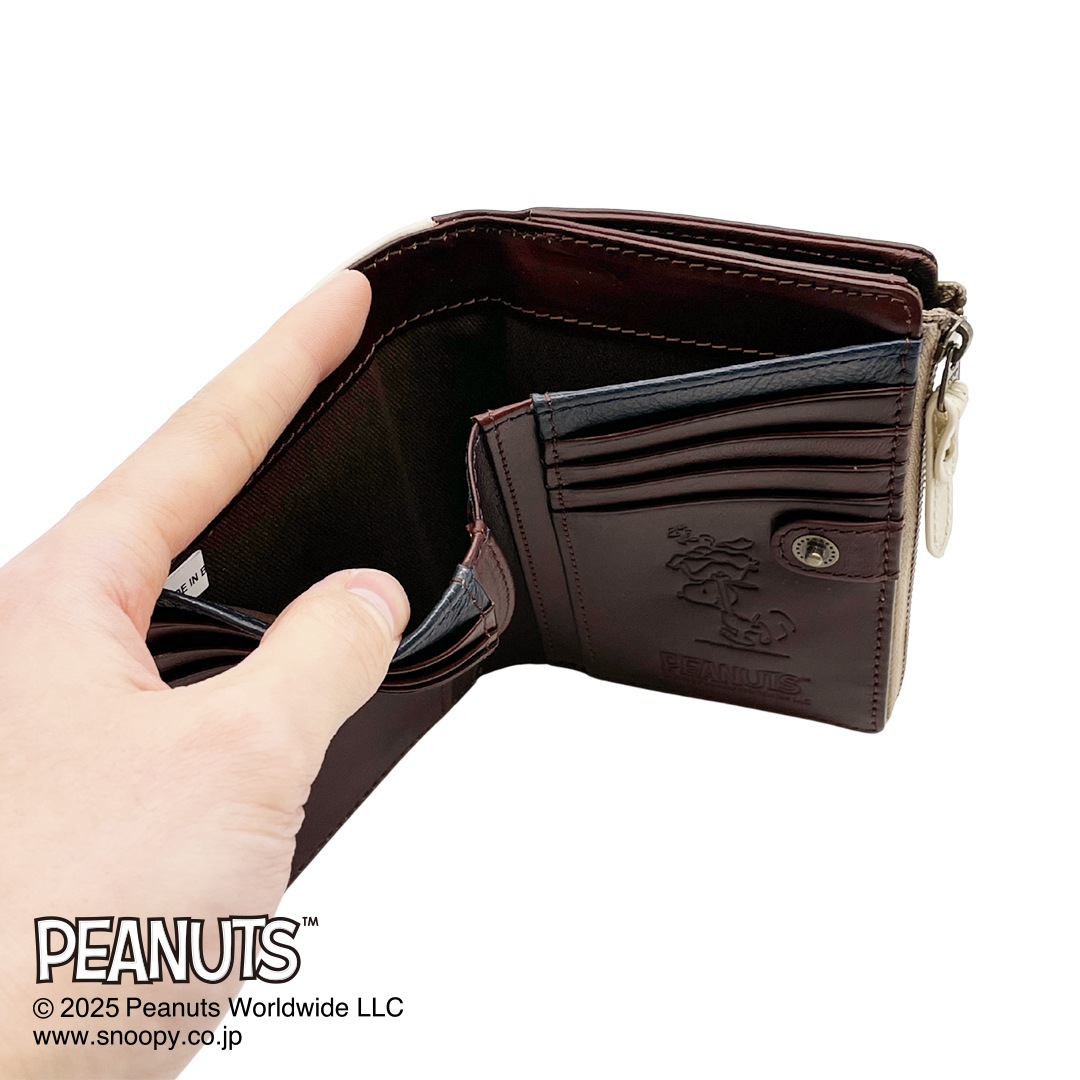 PEANUTS/SNOOPY】スヌーピーの二つ折り財布【Snoopy Washing】［sp-73480］