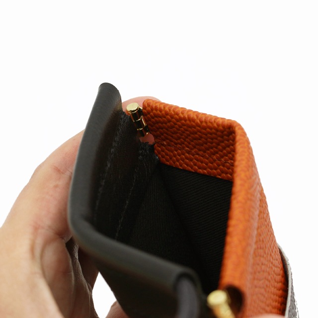 �����佪λ��LEVANGA HOKKAIDO �Х����� ���ޡ��ȥݥ����å� ���ޥۥݥ����å�