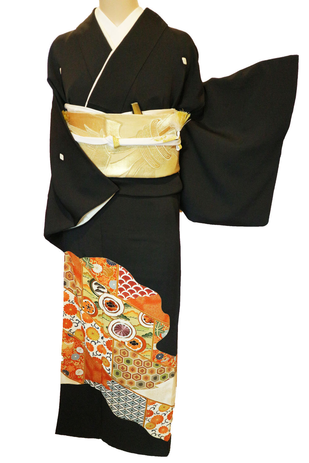 正絹黒留袖「丸華紋と亀甲青海波」 | 種類から探す,留袖