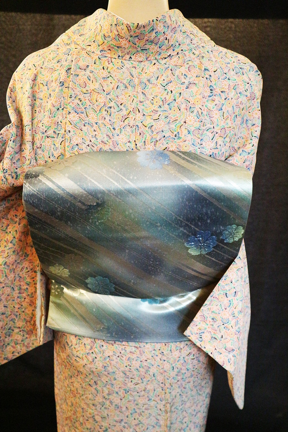 袋帯 染め帯 全通 ライトグレー×深青緑 流線 横段 春秋冬 中古 kp1316