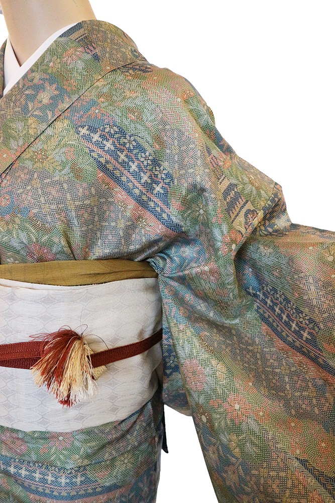 ��������ֱ��������ؾ��֡ס�