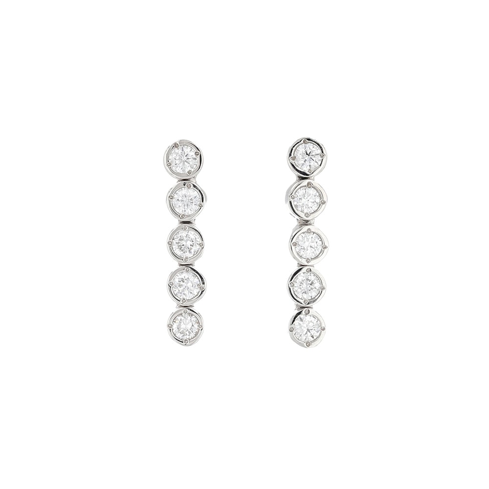 ピアス