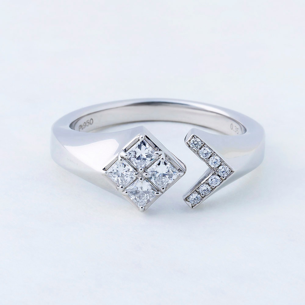 【まあや】証明書あり　18金ホワイトゴールド　ダイヤモンドリング　10号 imgrc0120042421.jpg