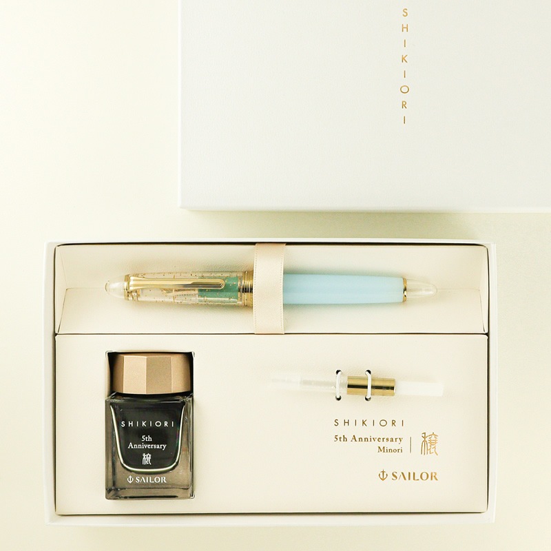 �����顼 SHIKIORI -�͵���- 5��ǯ��ǰ ���ʤߤΤ����ǯɮ ���󥯥��å� 10-1050-360