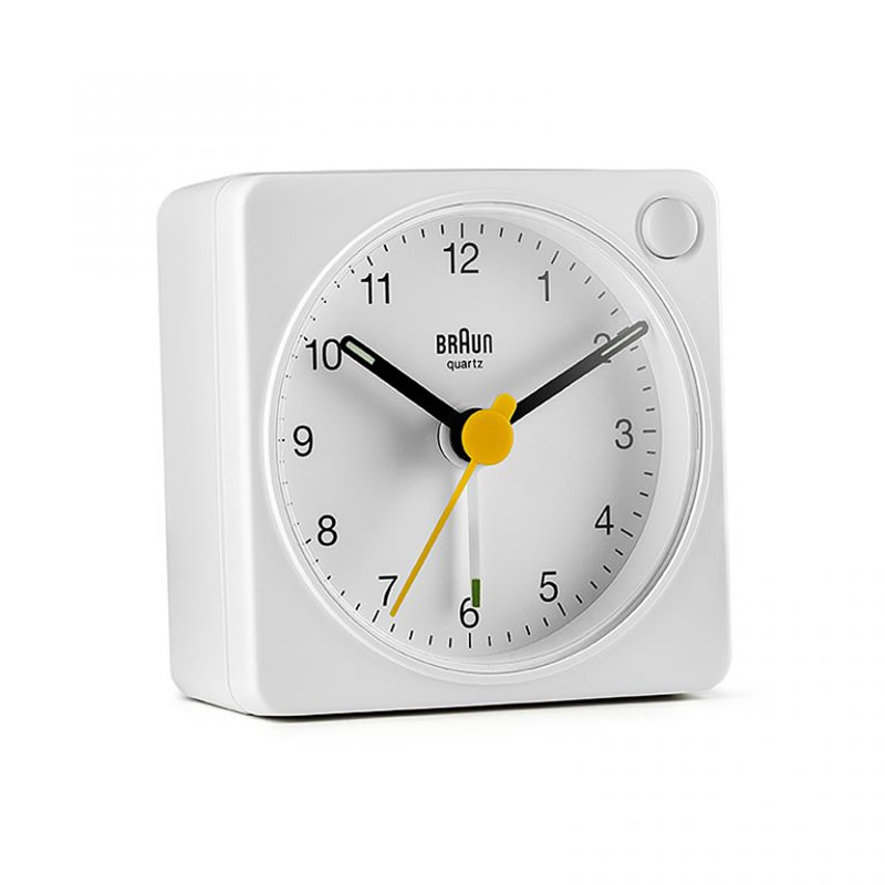 �֥饦�� ���ʥ��� �ܳФޤ�����/�֤����� ���顼���դ� �ۥ磻�� BC02XW BRAUN Analog Alarm Clock