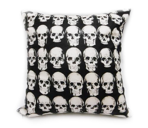 45㎝クッション【Rad skull  Black】