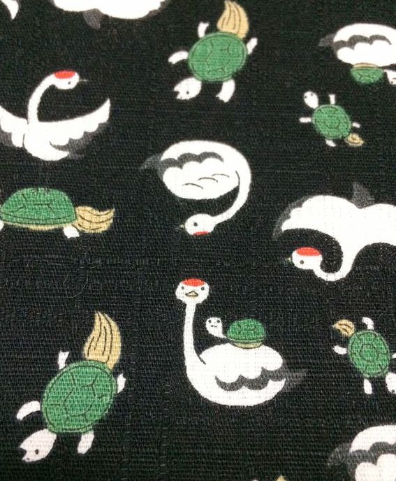 和柄バンダナ【鶴亀×黒】