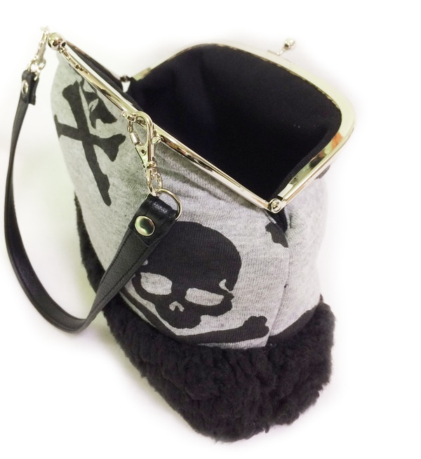 ニットがまポーチLサイズ【グレー×黒ファー】