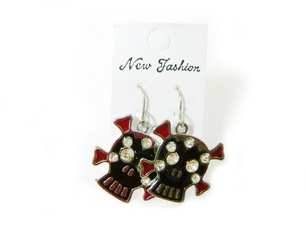 スカルピアス【黒×赤】