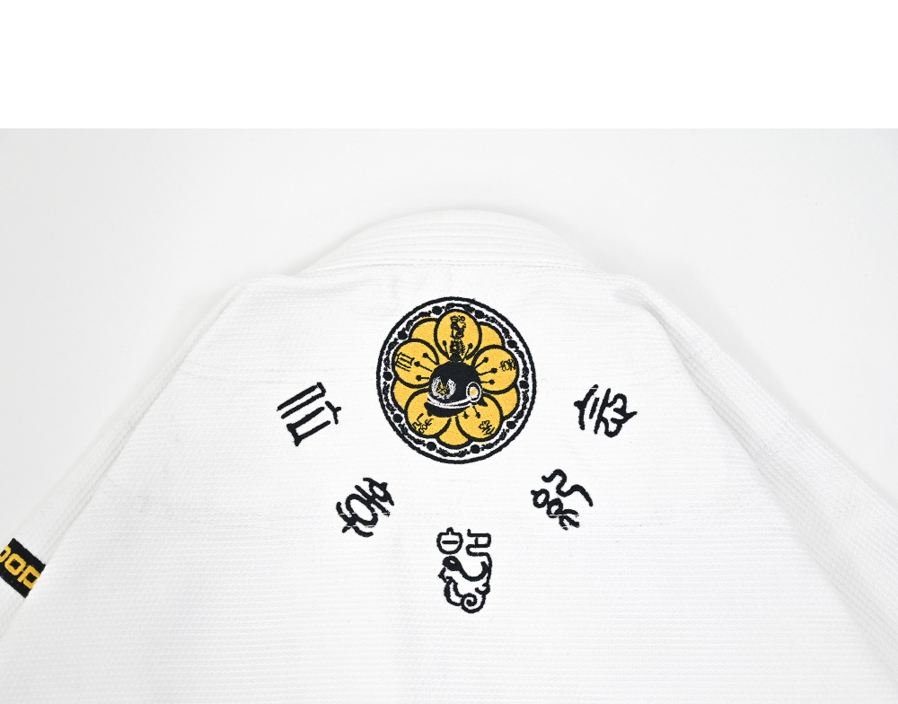 JHOOD Royal Guard.2 Kimono - White