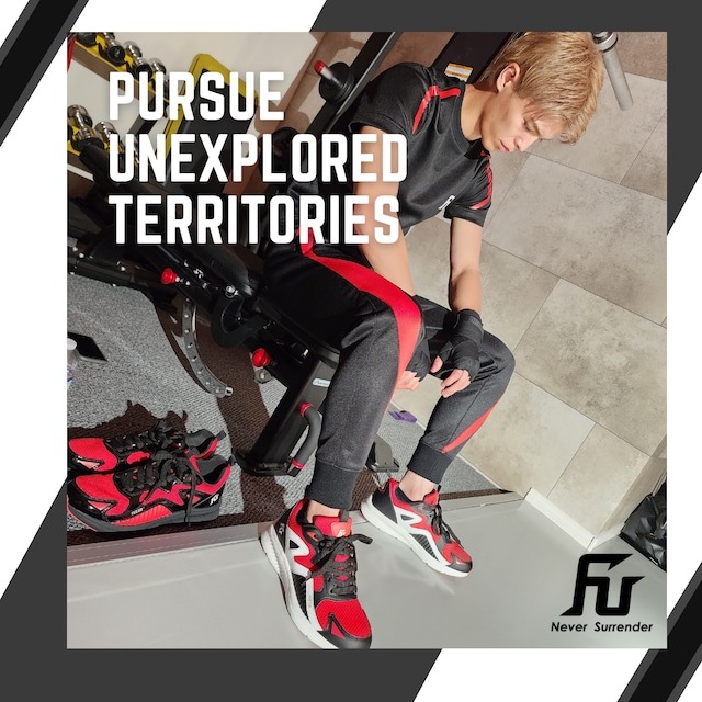 SUPER RAPIDO トレーニングシューズ 「Red×White×Black」タイプ