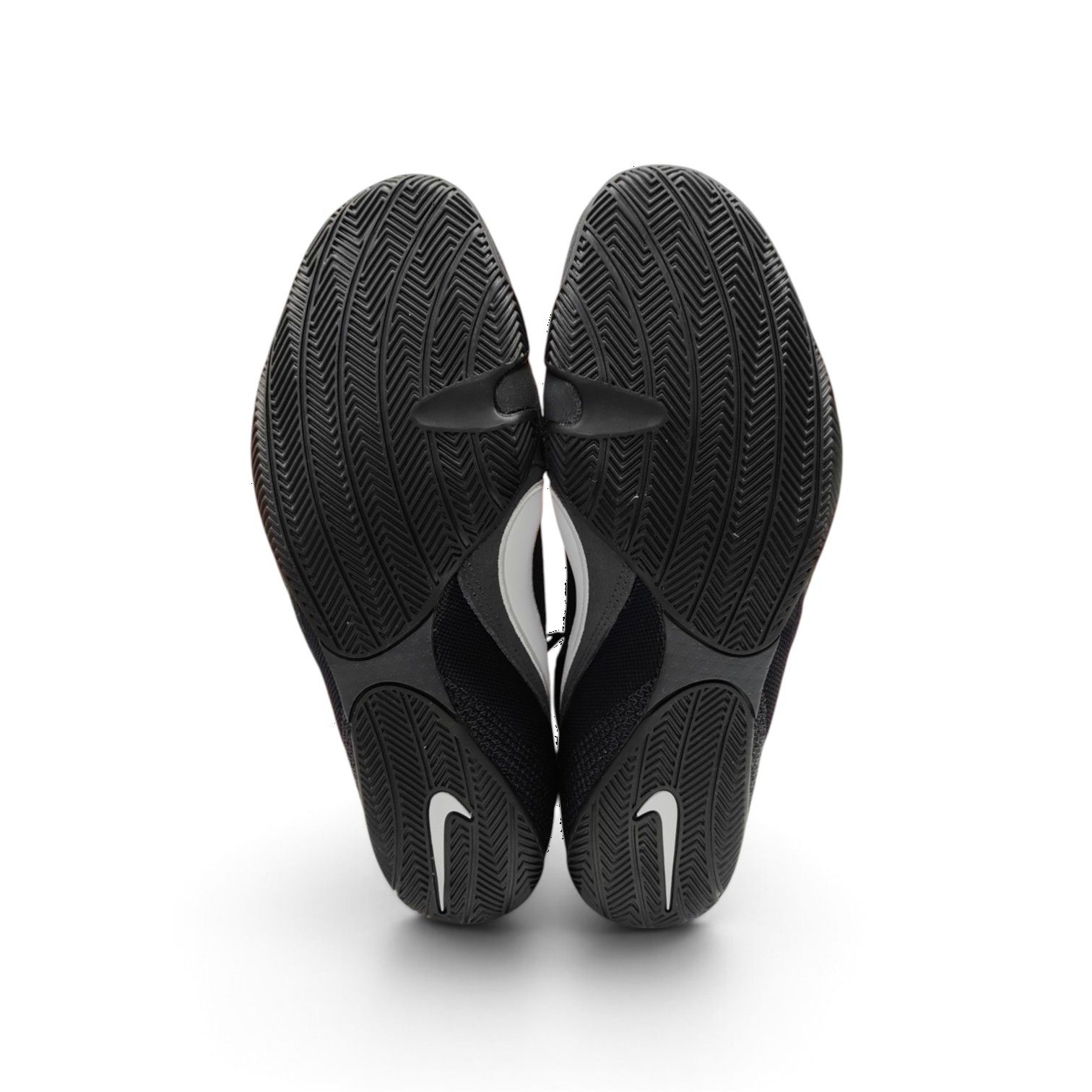 NIKE MACHOMAI 3 黒