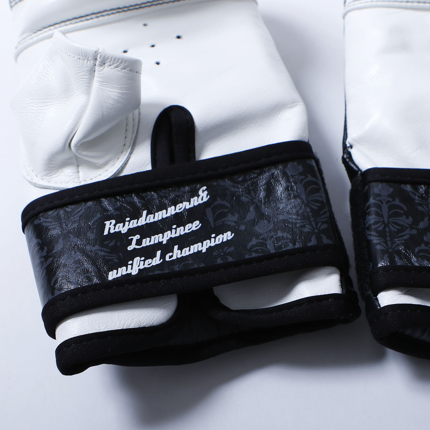 パンチンググローブ 名高モデル