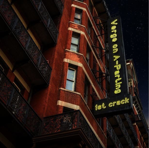 1st crack / Verge on A-Parting