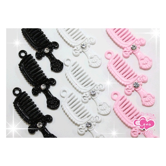 ストーン付きミニコーム☆メタルパーツ　1P約30×12mm★注文番号20000248【パーツ】